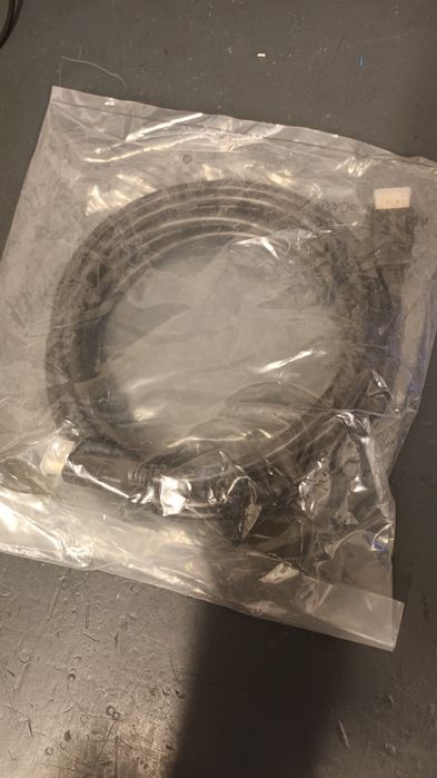 Cabos novos HDMI