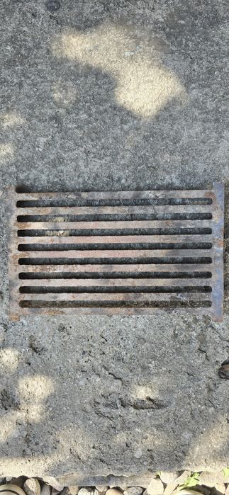 Ruszt żeliwny uzywany