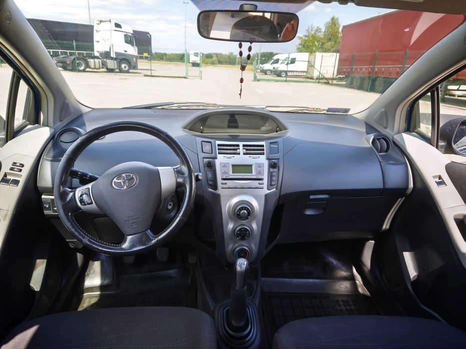 Toyota Yaris Benzyna Klimatyzacja