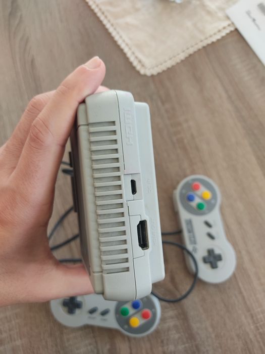 Vendo Mini Super Nintendo