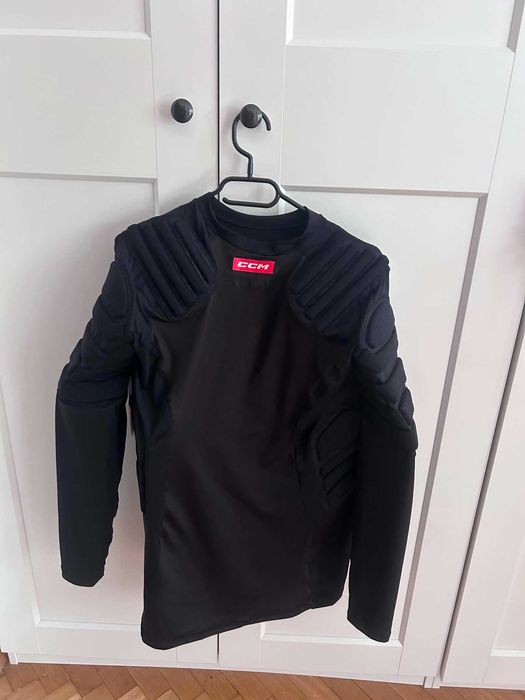 Longsleeve hokejowy bramkarski z ochraniaczami męski CCM