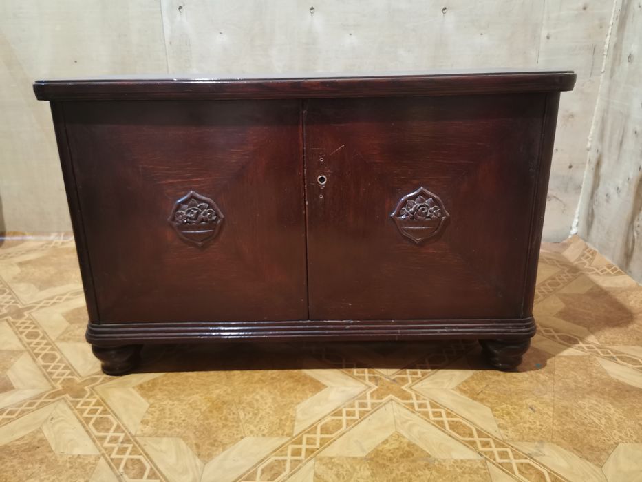 Stare meble drewniane antyki