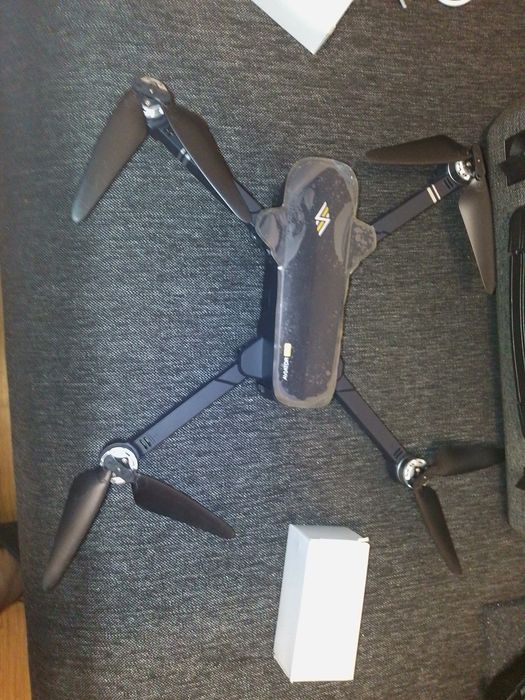 Дрон Aviator 8811 Pro