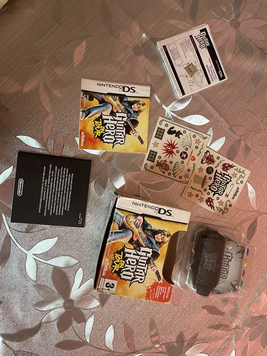 NOWE Nintendo DS Guitar Hero on Tour