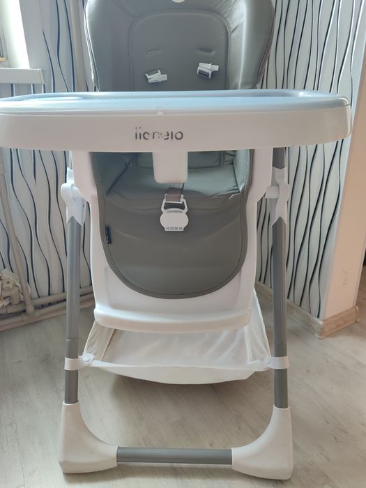 Продам стільчик для годування  Lionelo Linn Plus Grey