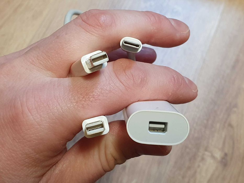 Akitio Thunder2 PCIe, obudowa eGPU, adapter do TB 3 / USB C, 200 W