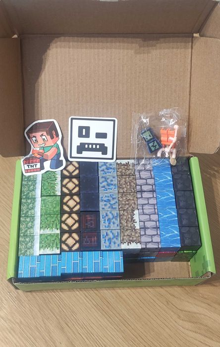 Klocki Magnetyczne Pikselowi Konstrukcyjne Typu Minecraft 150szt DIY