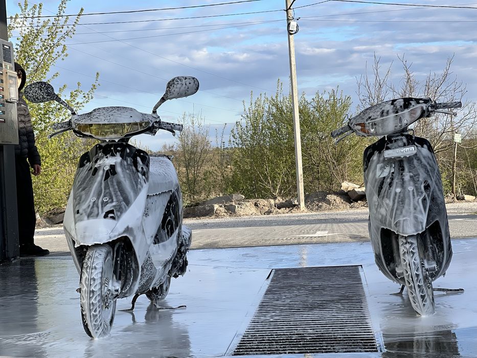 Honda dio af 27