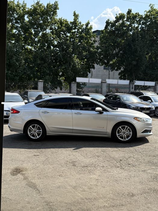 Продам Ford Fusion