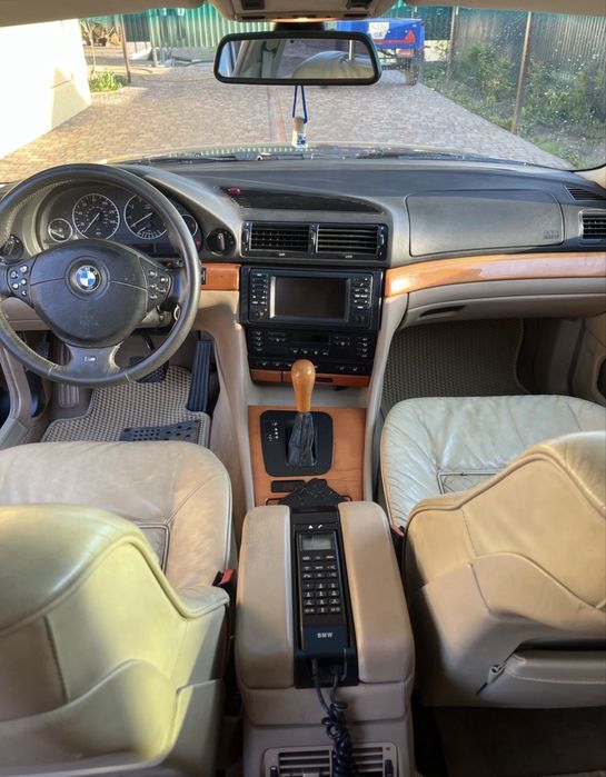 BMW 7 series 735 IL 1999 rest