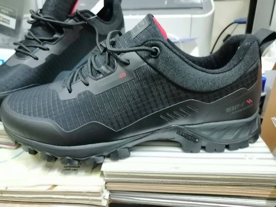 Кроссовки "Baasploa". 46р. Стелька-29.5 см. Качество.