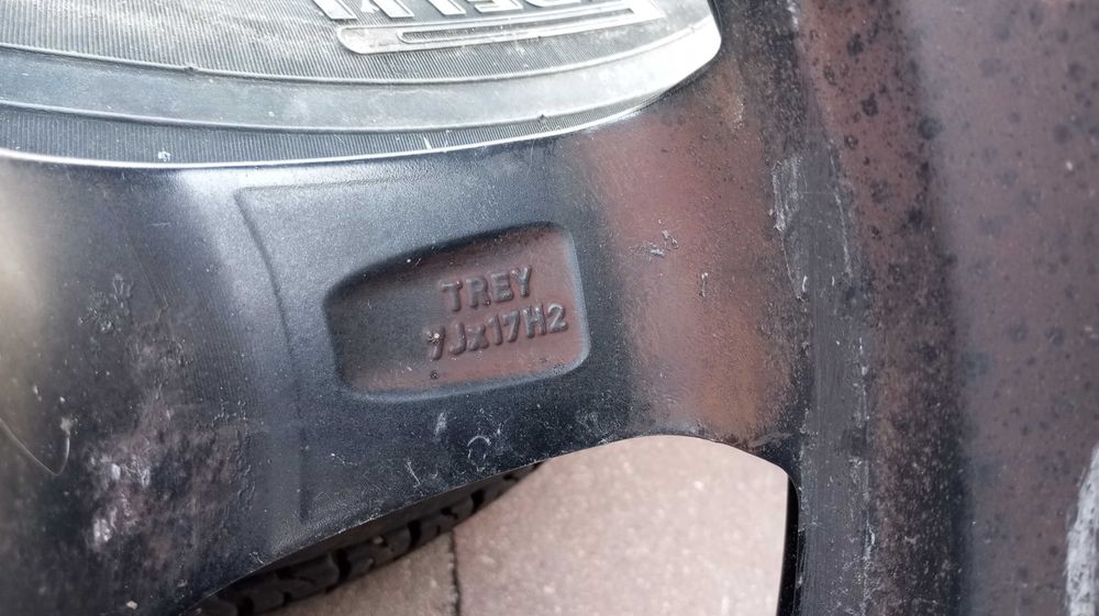 ALU 5x112 235/60/17 Pirelli 235/65R17 102V Scorpion Zero Lato 7,4mm