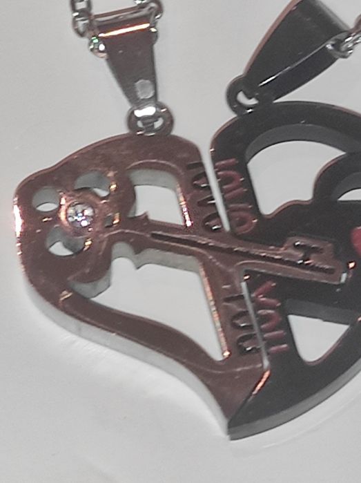 Anéis Pretos e Fios com metades