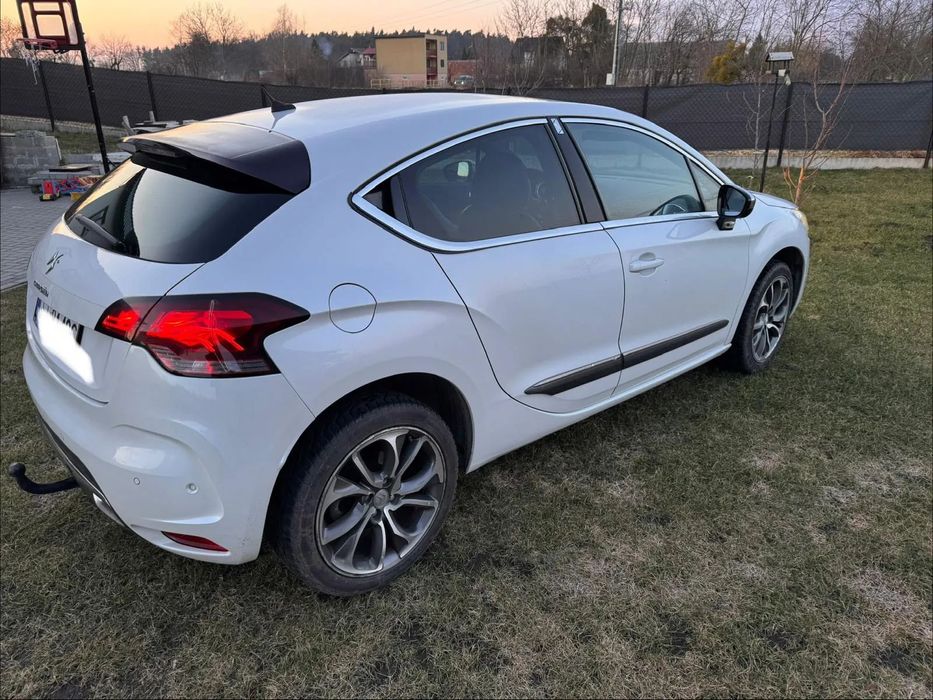 Citroën DS4 Citroen DS4 1.6 Hdi Klima, Hak