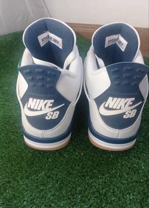 Tenis Nike Air Jordan 4 Retro SD Blue Navy