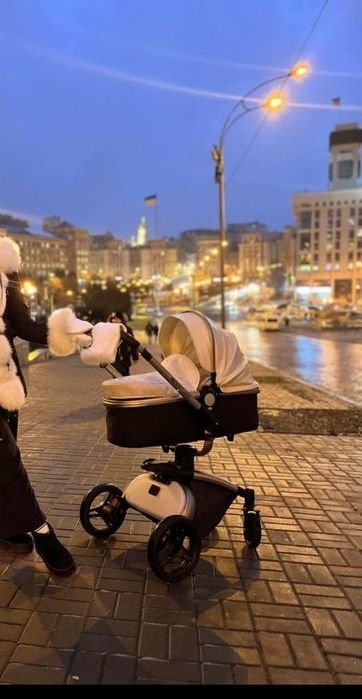 Продам коляску в хорошем состоянии