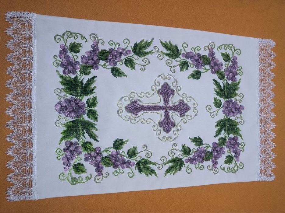 Великодній рушник вишитий бісерм