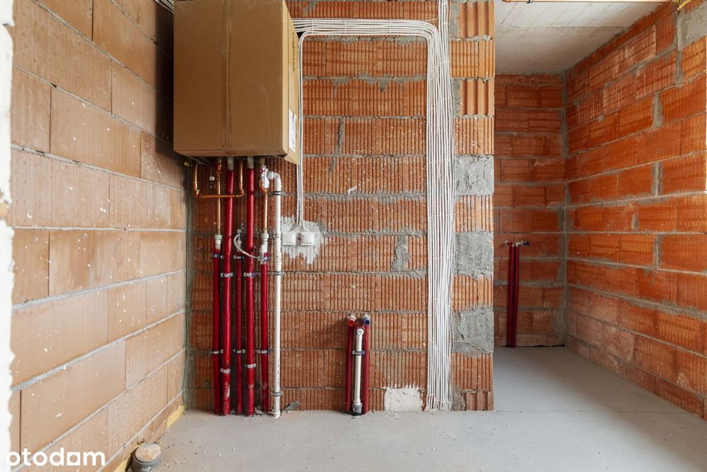 kameralne osiedle, 2 m.post, poddasze do adaptacji