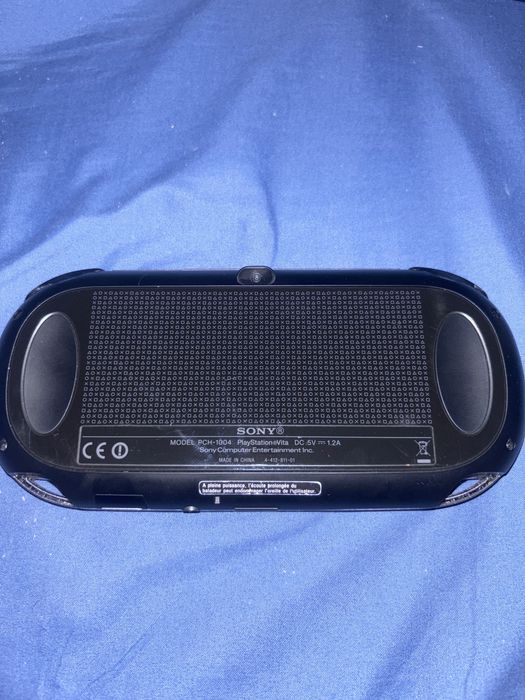 Sprzedam konsole ps vita