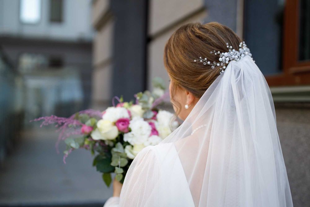 Вишукана весільна фата