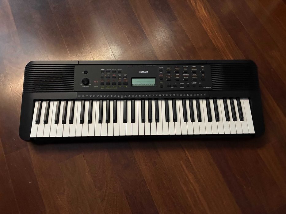 Orgao Piano Yamaha PSR-E283 Keyboard como novo