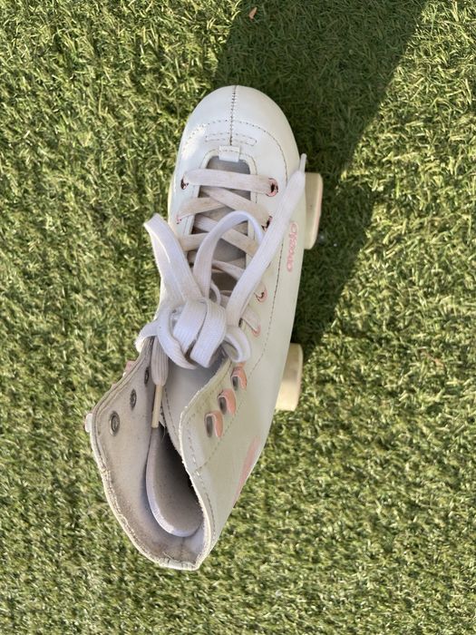 Patins Oxelo 4 rodas tamanho 35