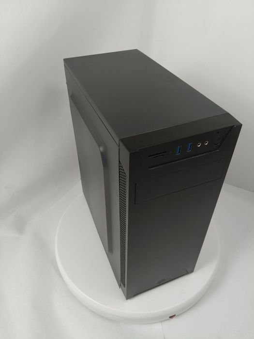 Ryzen,Komputer do biura/gier,Radeon™ Vega 3, 16 GB,SSD,Win 11 Pro