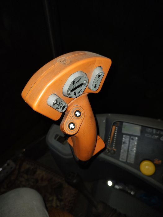 Kombajn zbożowy TC 5050