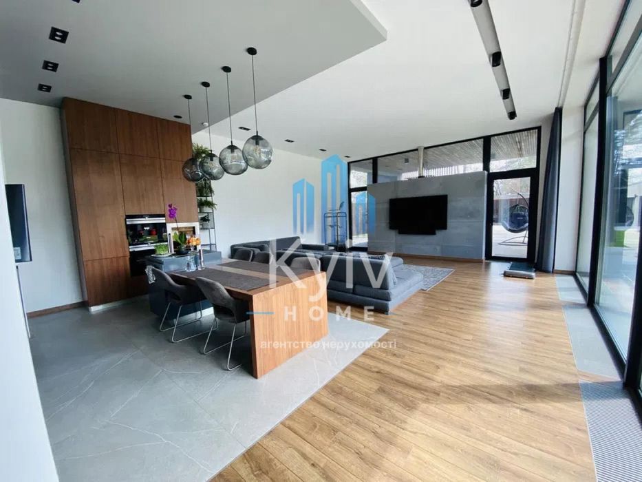 Hi-Tech будинок з ремонтом/ 220 м2/ 25 сот/ Басейн/ Ліс/ Віта-Поштова