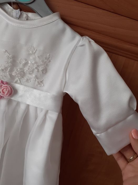 Sukienka na chrzest 62/68