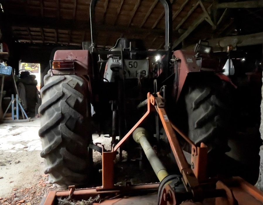 New Holland  4835 Ford