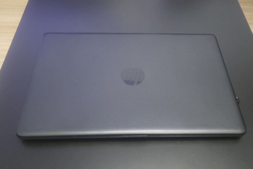 Laptop HP 15-db1100ny