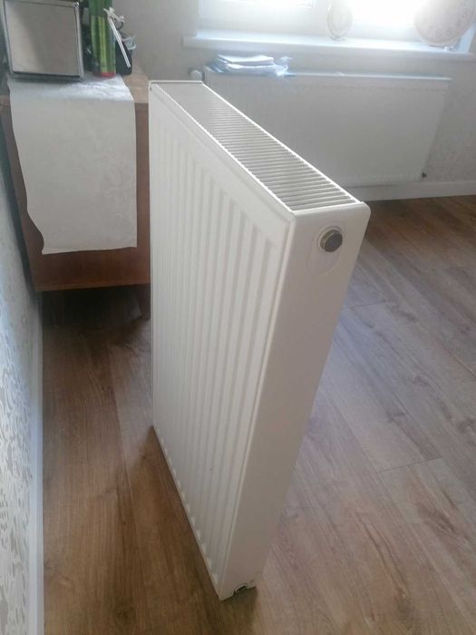 новый стальной радиатор отопления 900x500x10