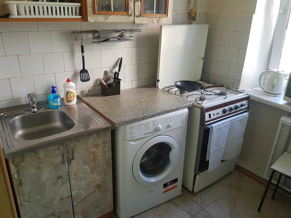 Подобово, 1к, метро Печерська, вул. Лєскова 6, Военный госпиталь