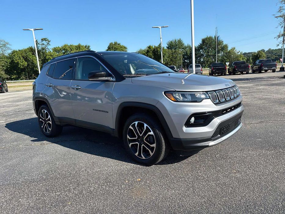 Jeep Compass Limited      2022
