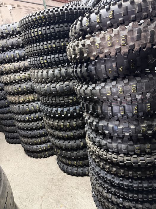 PNEUS de Enduro e Cross - VÁRIAS MEDIDAS