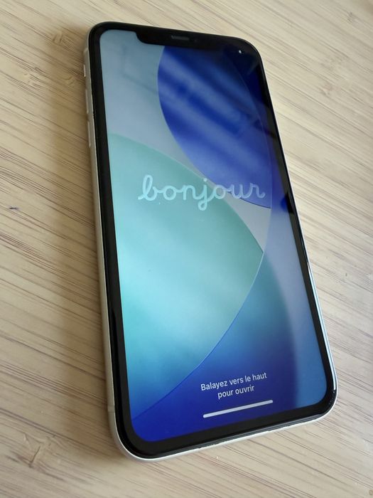 Iphone 11 branco 128gb