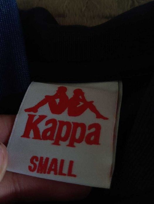 Зіпка від бренду  
 Kappa