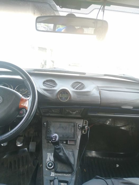 автомобиль ваз 2106