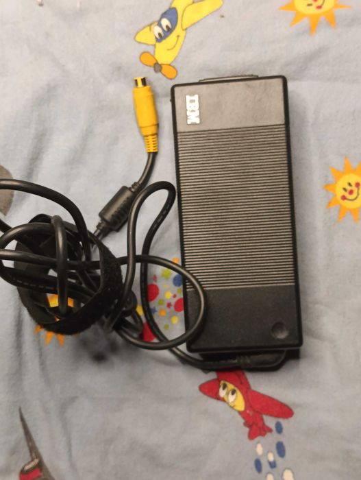 Блок питания живлення 16V 7.5A IBM