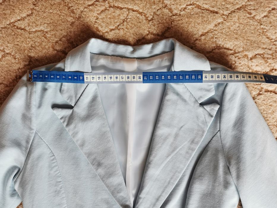 Błękitna marynarka