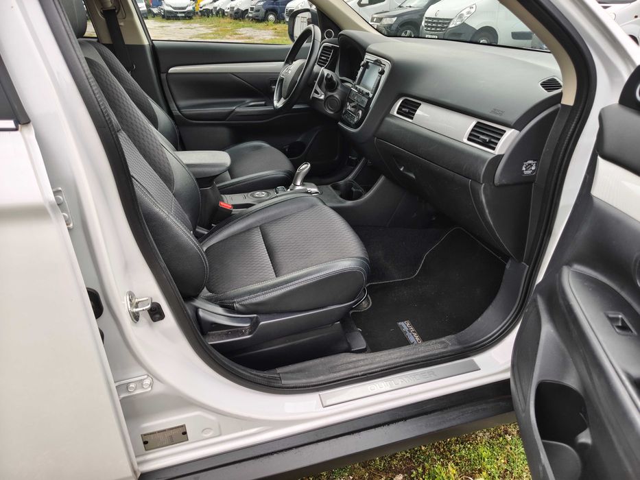 Mitsubishi Outlander Phev