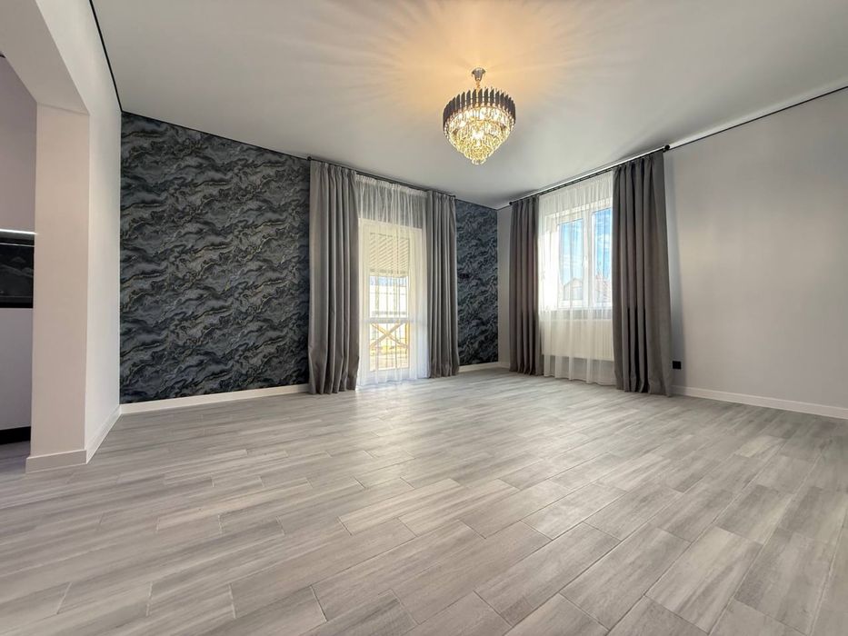 Продам будинок з ремонтом