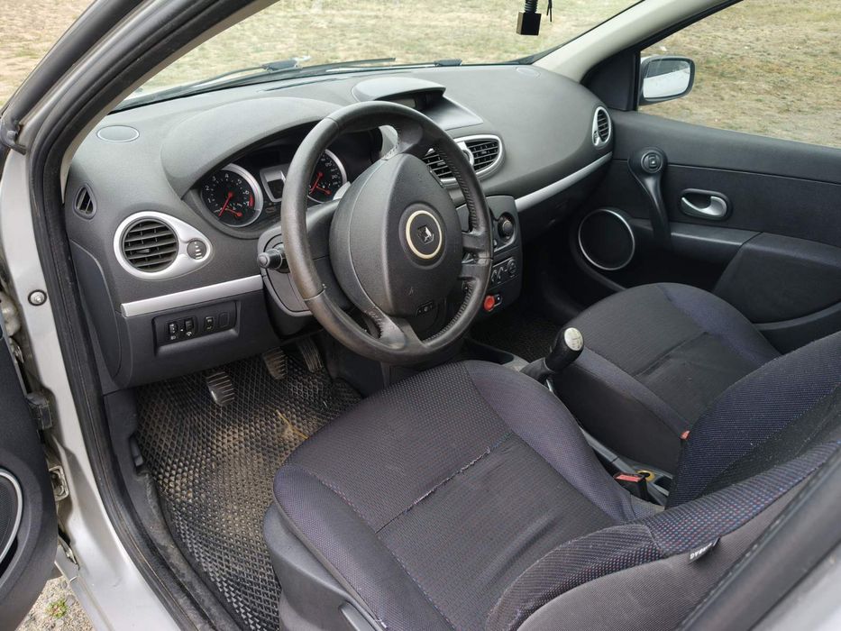 RENAULT Clio 2007 року