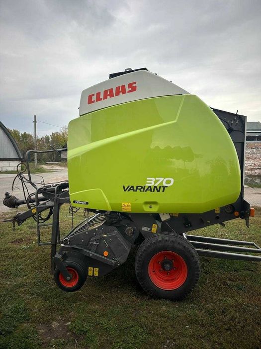 Продається прес-підбирач Claas Variant 370 power