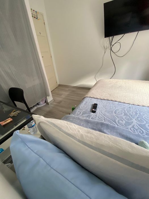 Quarto RESERVADO, Queluz-Belas 390, 3min da estação