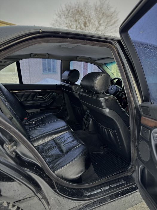 Bmw e38 740i 7 series v8 m62b44 4.4л Срочно!