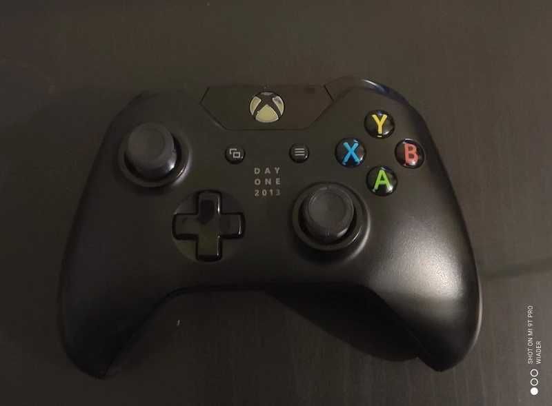 Kontroler Pad Xbox one, day one