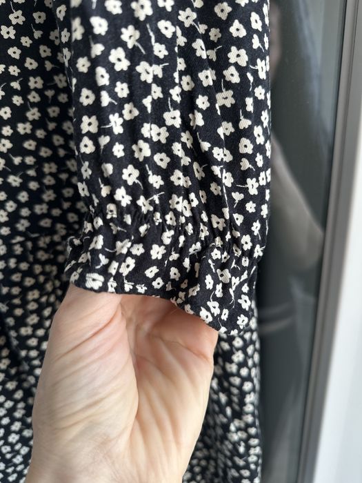 Платья  ZARA