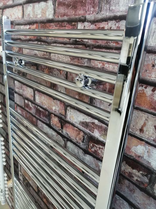 Рушникосушки комбіновані / електричні / водяні